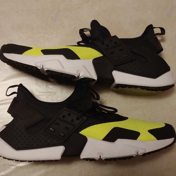 Nike Air Huarache Drift ‘Black/Volt’ Men's Size 8 Women's 10 - Picture 7 of 9